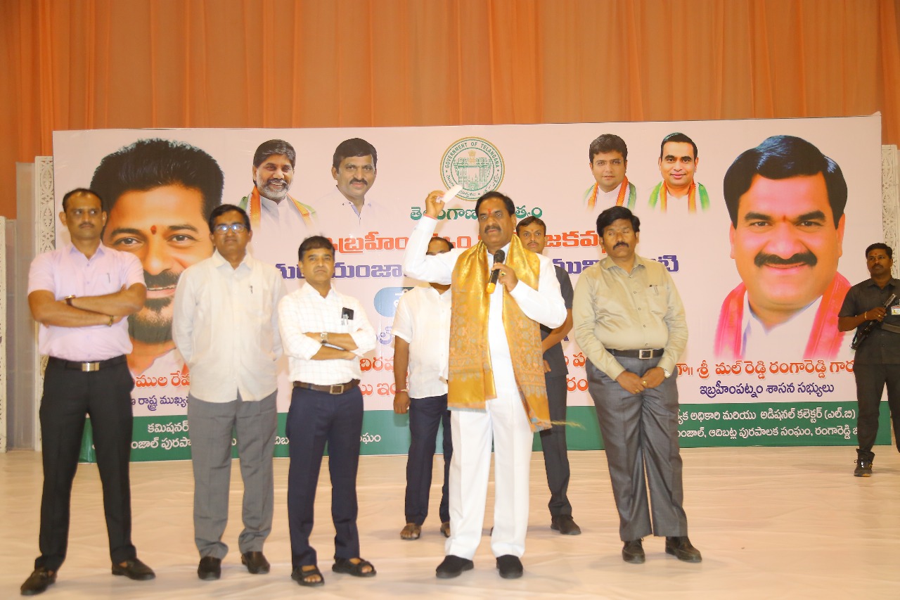 అర్హులైన ప్రతి ఒక్కరికీ ఇందిరమ్మ ఇండ్లుమంజూరు
